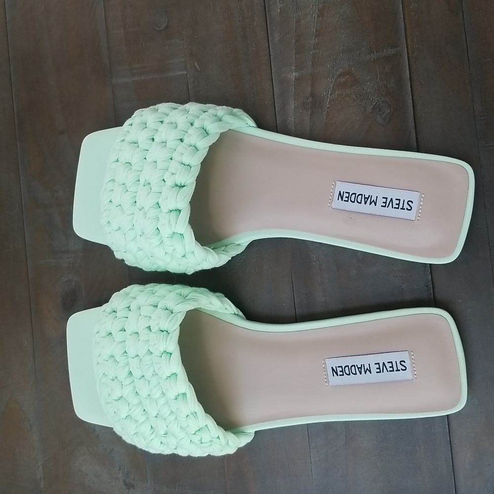 Steve Madden Slides